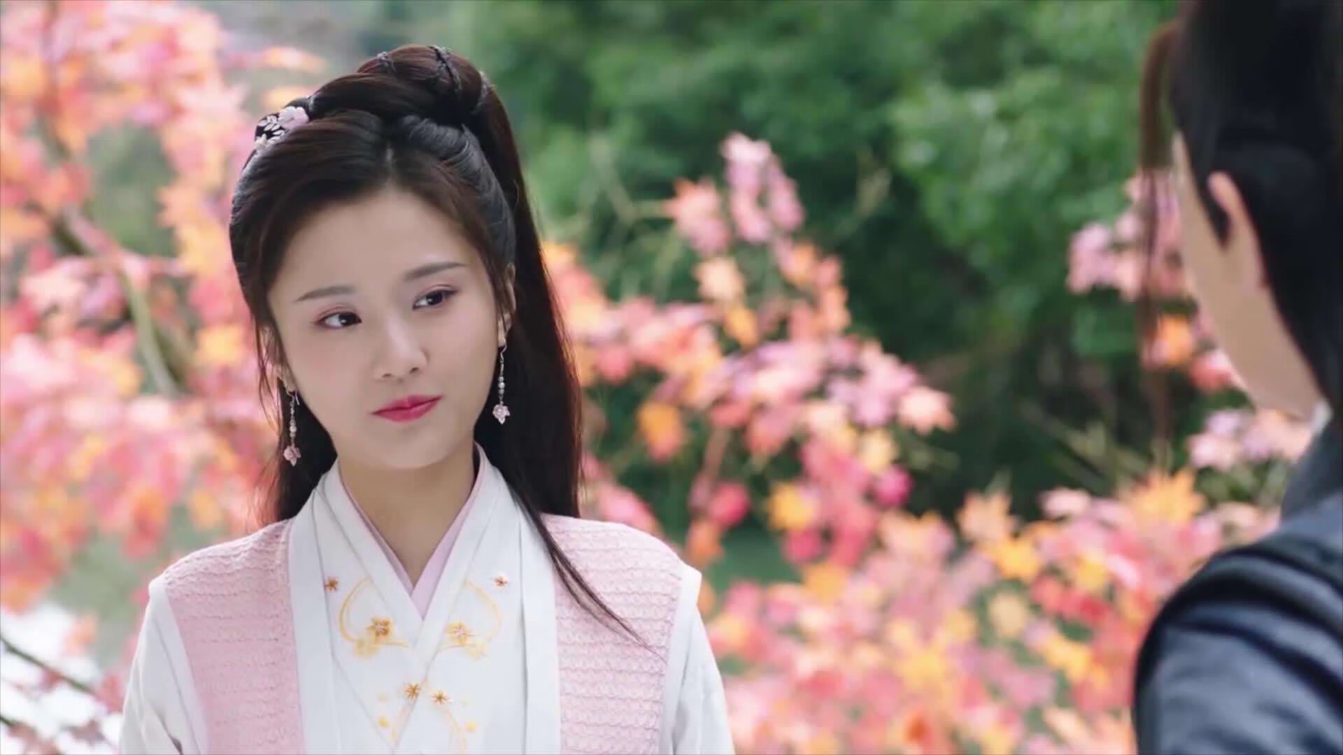 巴塞罗那边路突破成为制胜关键,巴塞罗那站位