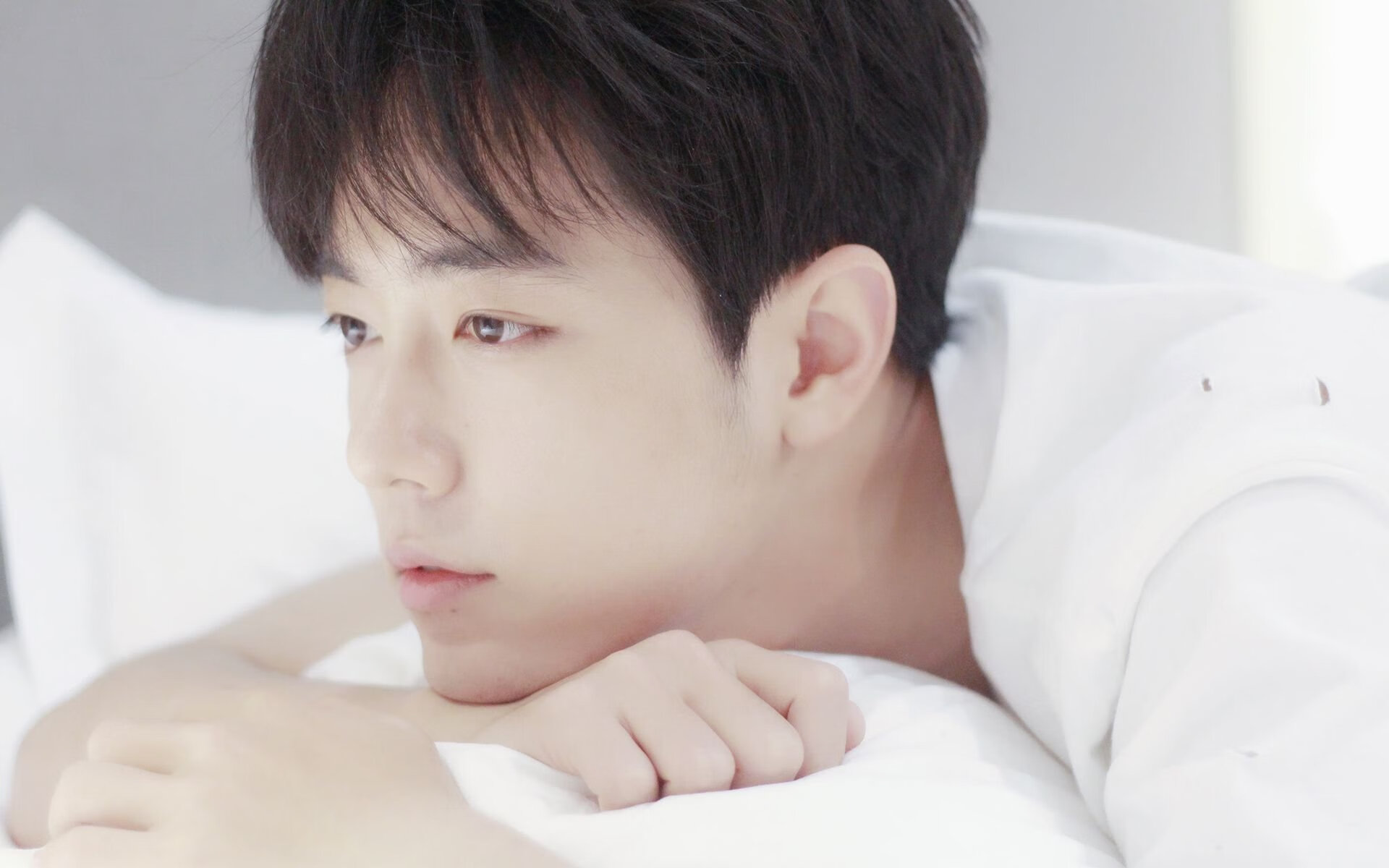 开云体育官网在线-中国足球青少年训练中技能与意识培养比例对比，青少年足球基本功和运动能力训练计划